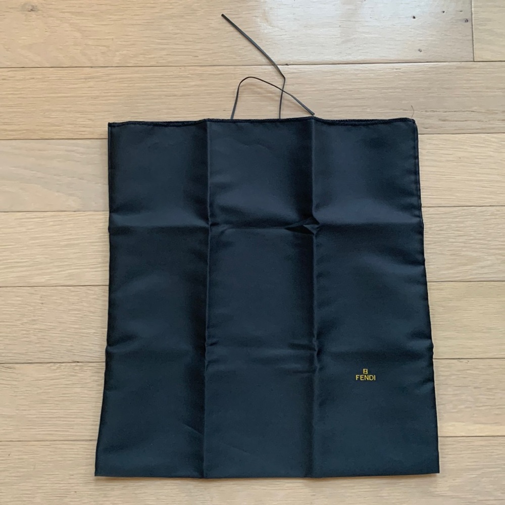 FENDI DUST COVER